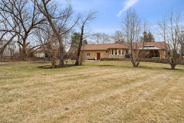 $499,000 | 26980 North Pierre Drive, Mundelein, IL 60060