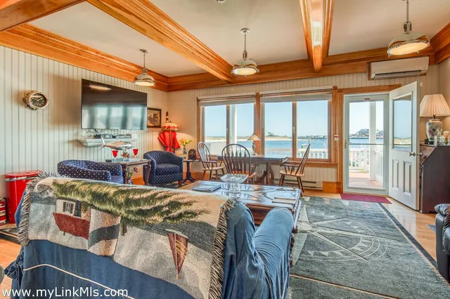 a living room filled with furniture