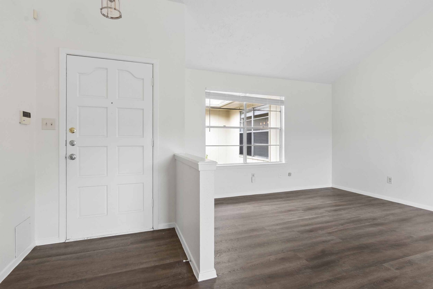 10411 Rabbit Oak Drive Houston, TX 77065 - Photo 4 of 22 New Flooring through-out the home