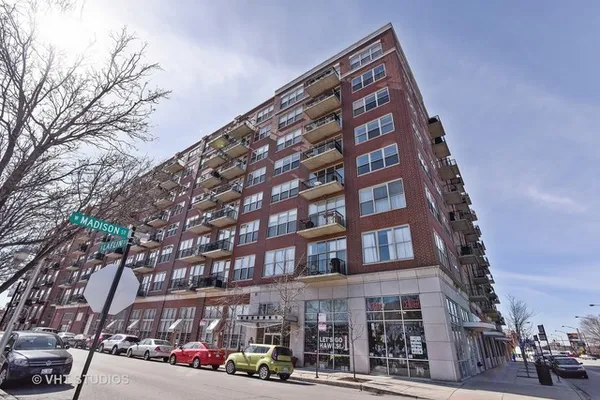 $2,500 | 6 South Laflin Street, Unit 522, Chicago, IL 60607