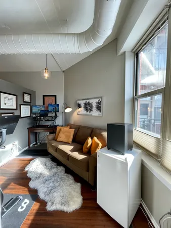 $2,500 | 6 South Laflin Street, Unit 522, Chicago, IL 60607