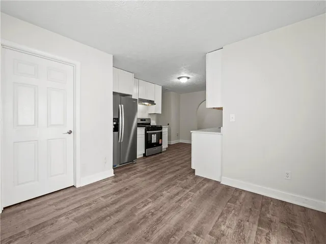 $357,500 | 240 Skyland Drive, Loganville, GA 30052