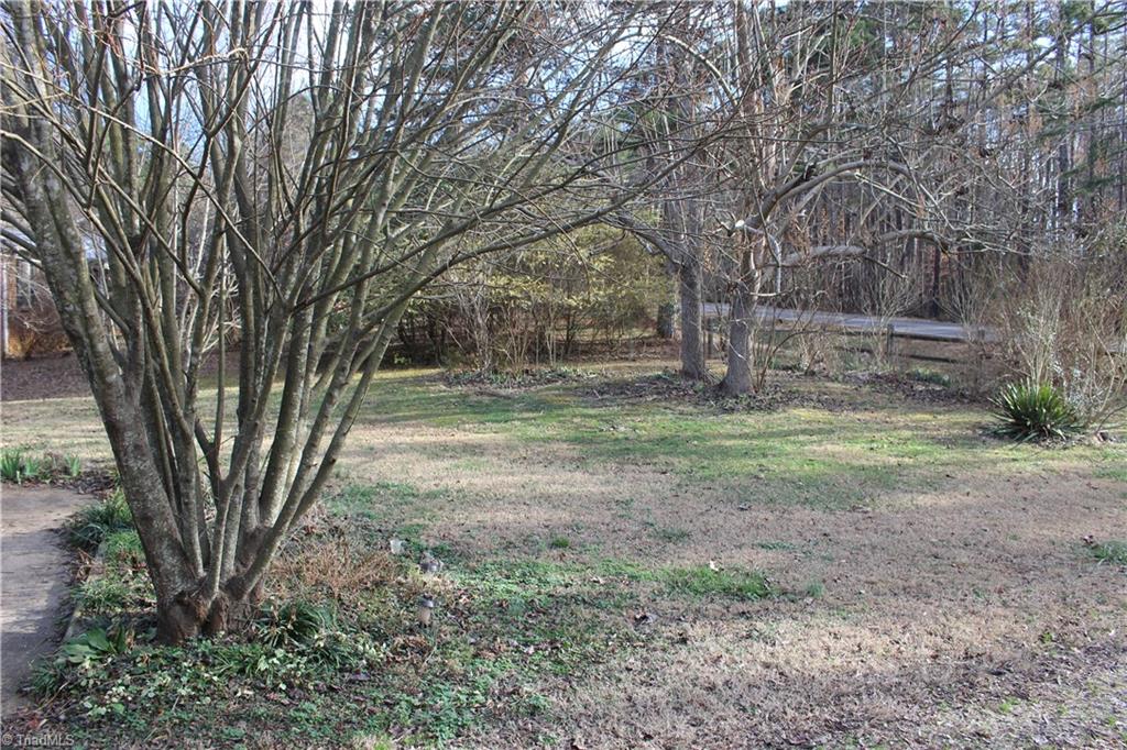 677 Shirley Road Lexington, NC 27292 - Photo 2 of 28 Gallery Image 2