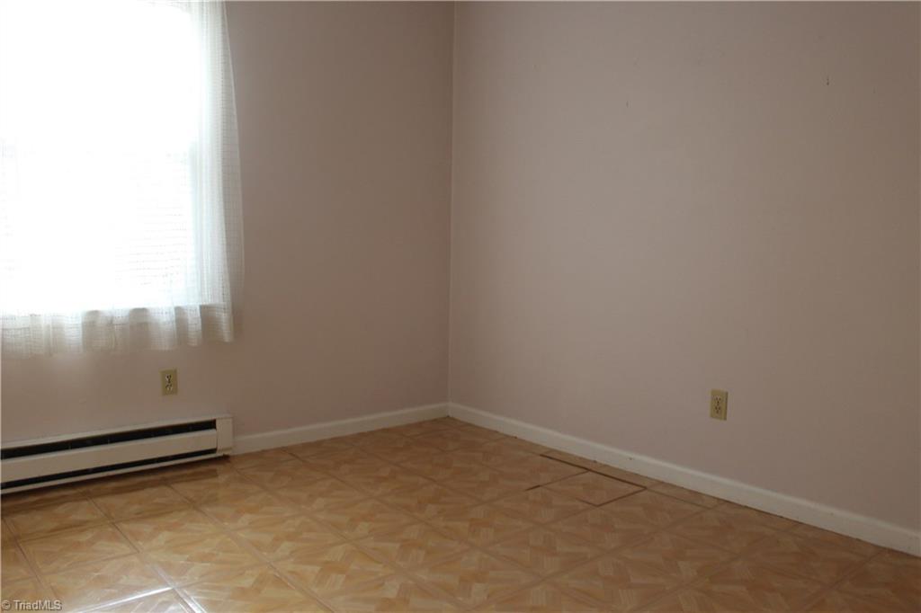 677 Shirley Road Lexington, NC 27292 - Photo 14 of 28 Gallery Image 14