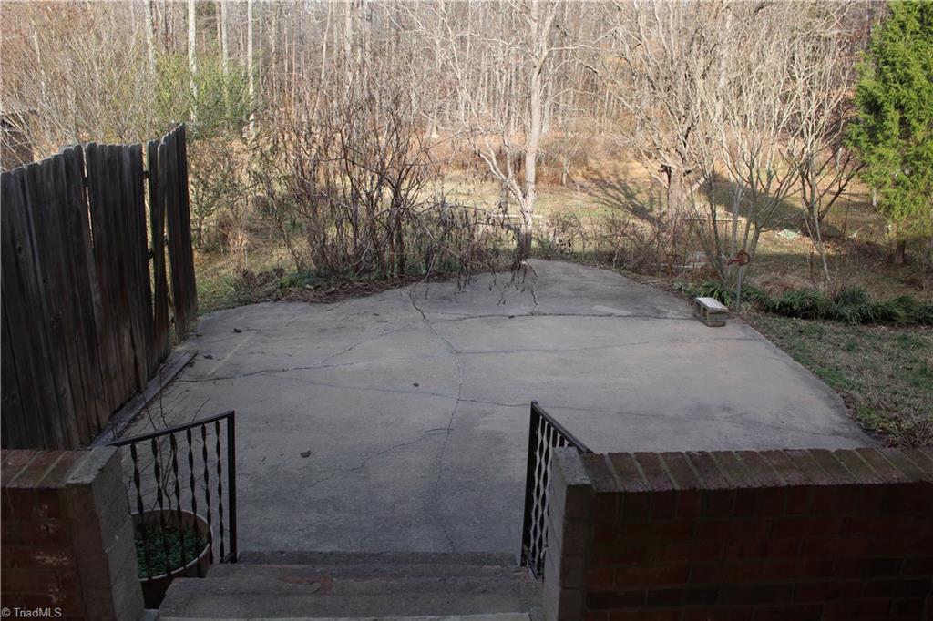 677 Shirley Road Lexington, NC 27292 - Photo 22 of 28 Gallery Image 22
