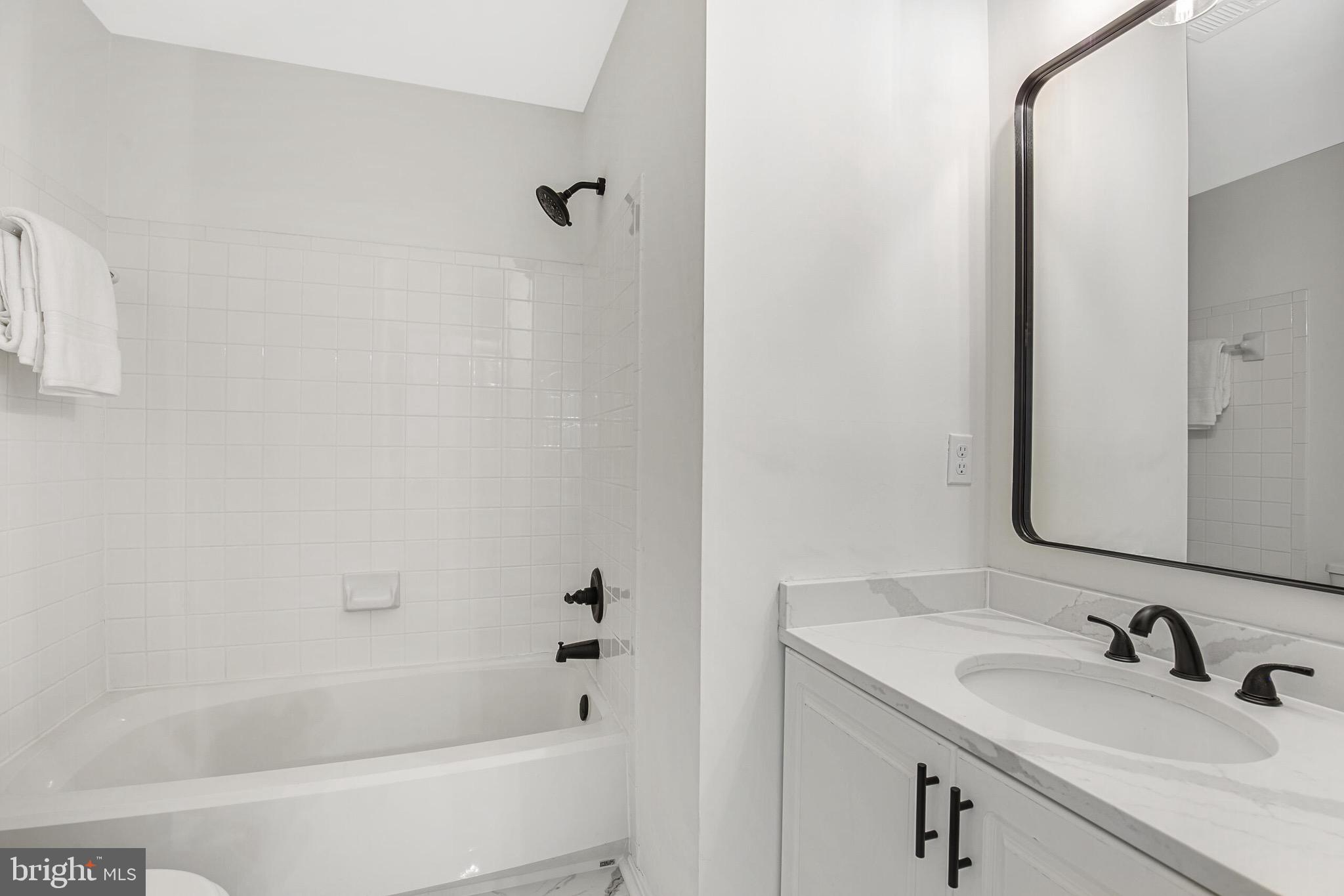 210 Wingate Place Southwest Leesburg, VA 20175 - Photo 32 of 43