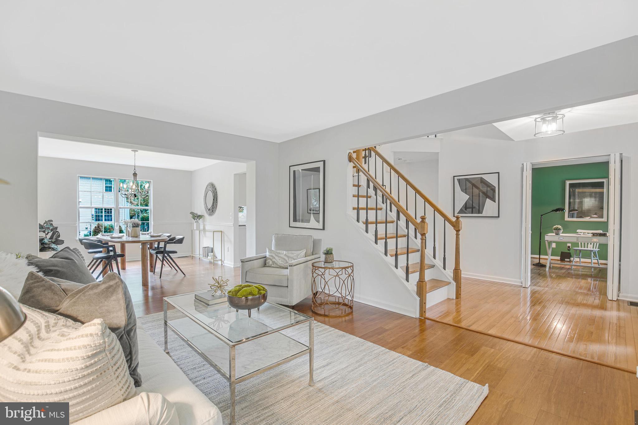 210 Wingate Place Southwest Leesburg, VA 20175 - Photo 7 of 43