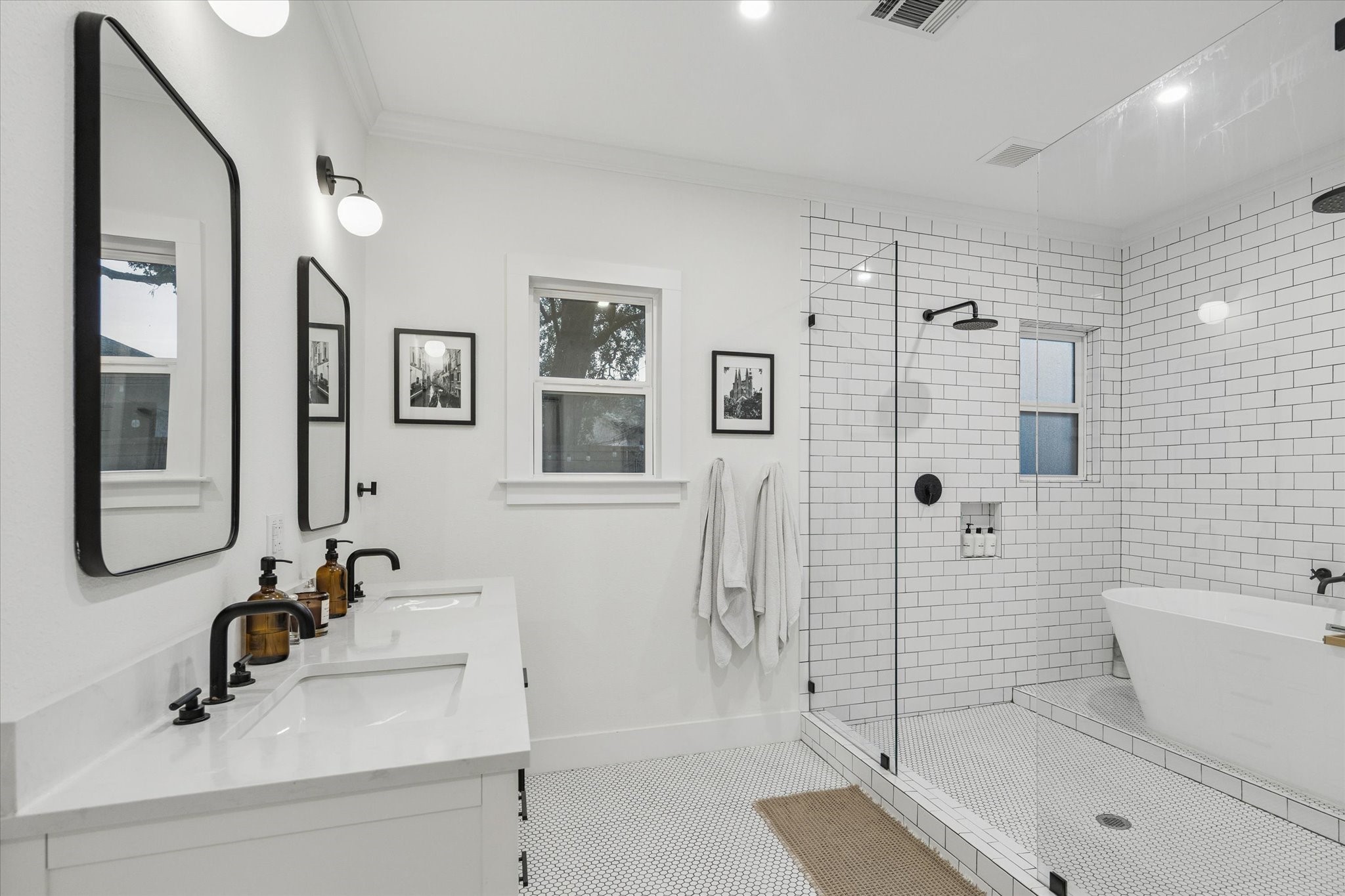 1135 Walling Street Houston, TX 77009 - Photo 15 of 32 dual sinks, quartz countertops, hexagon tile floor.