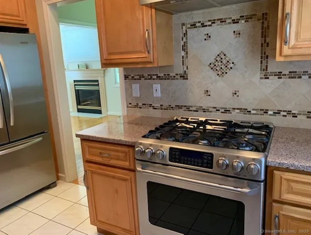 $2,850 | 16 Ancient Highway, Newington, CT 06111