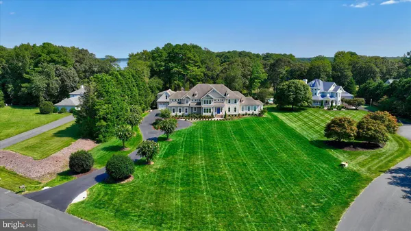 a view of yard with seating area and green space
