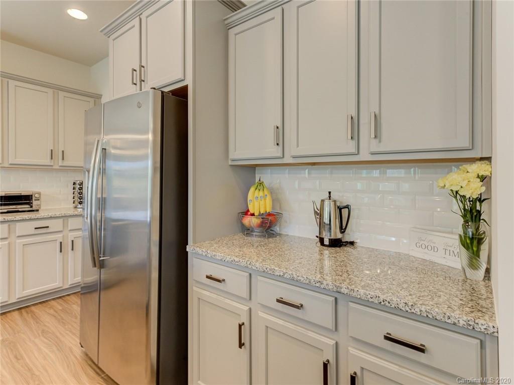 629 Amber Meadows Way Tega Cay, SC 29708 - Photo 12 of 46