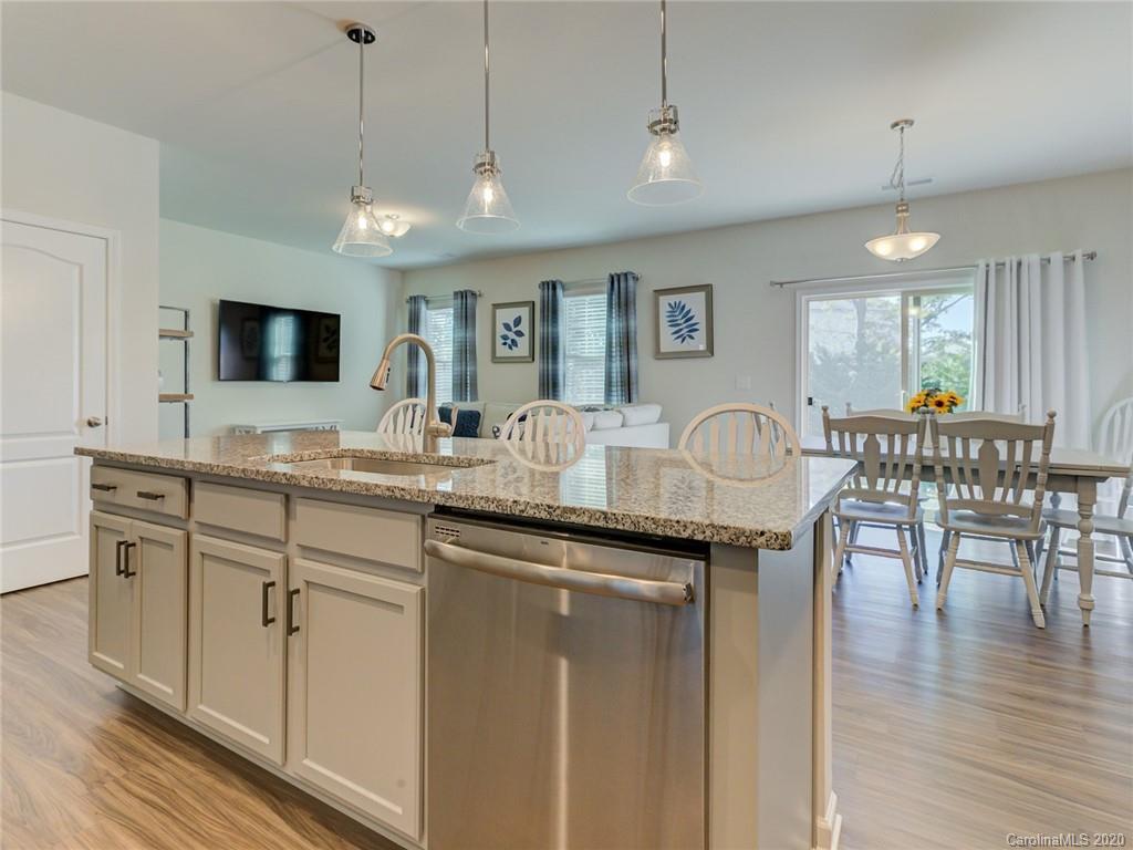 629 Amber Meadows Way Tega Cay, SC 29708 - Photo 14 of 46