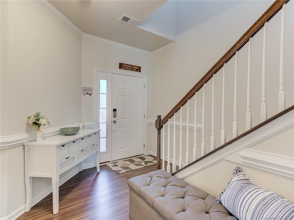 629 Amber Meadows Way Tega Cay, SC 29708 - Photo 4 of 46