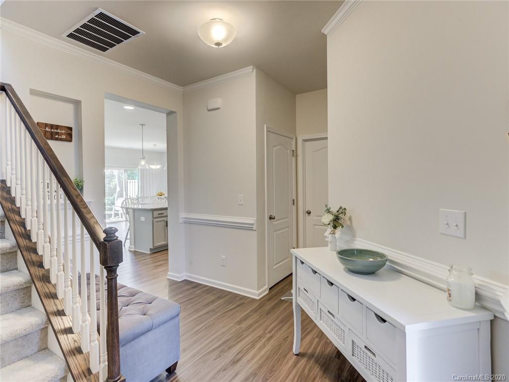 629 Amber Meadows Way Tega Cay, SC 29708 - Photo 5 of 46