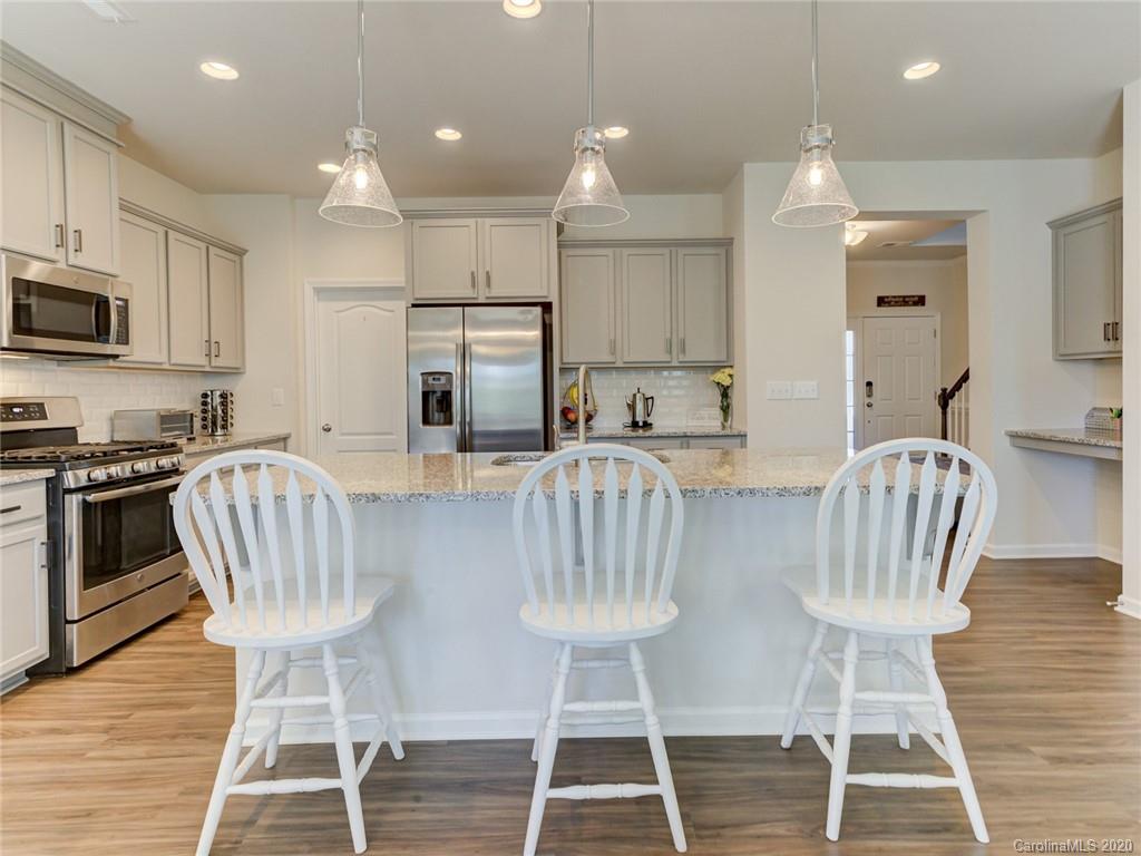 629 Amber Meadows Way Tega Cay, SC 29708 - Photo 9 of 46