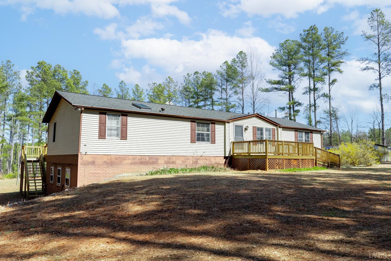 750 Price Lane Pamplin, VA 23958 - Photo 3 of 59