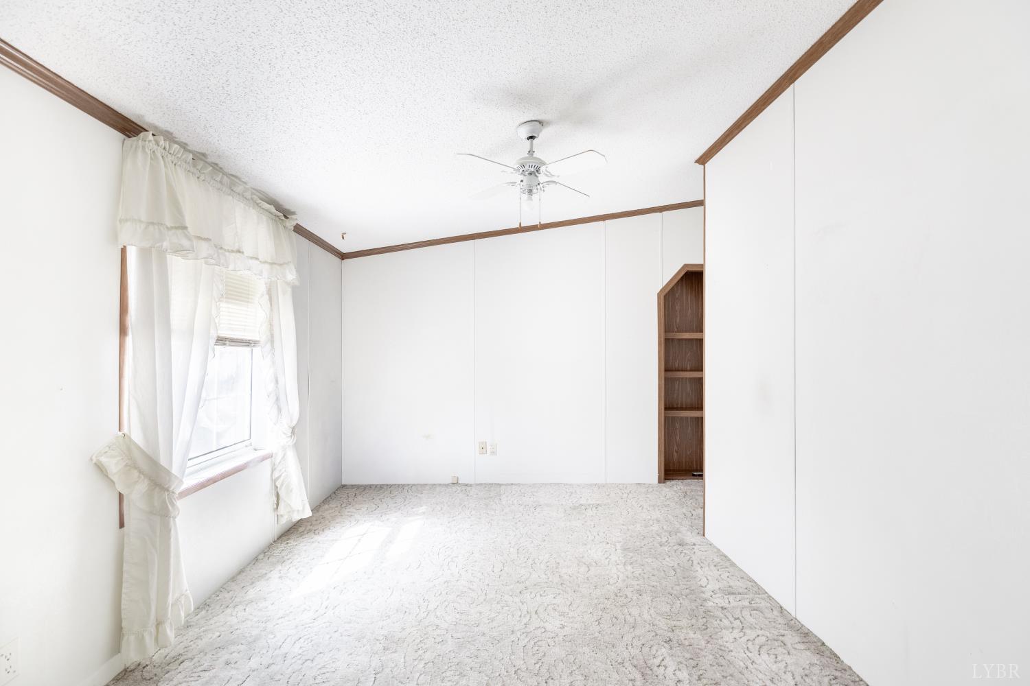 750 Price Lane Pamplin, VA 23958 - Photo 8 of 59 a view of an empty room with a window