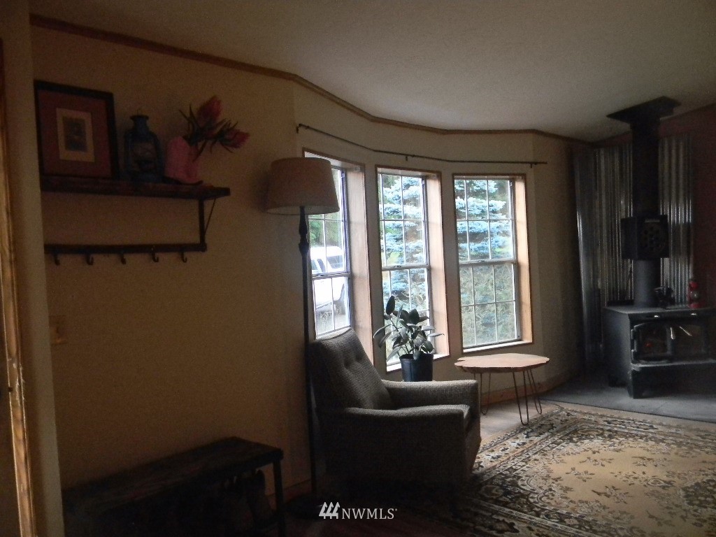 4341 Rollinghill Road Clinton, WA 98236 - Photo 4 of 16 Gallery Image 4