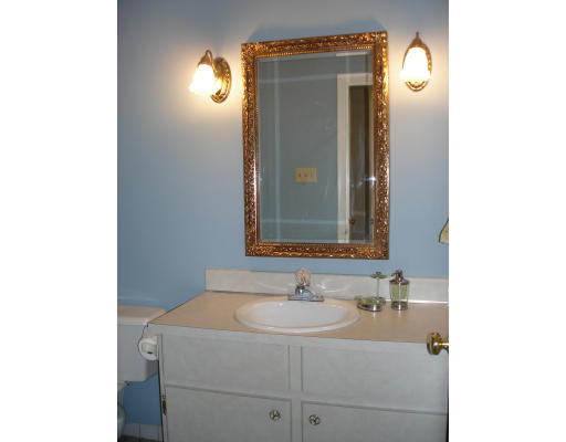 79 Erin Road, Unit 79 Stoughton, MA 02072 - Photo 9 of 19 Gallery Image 9