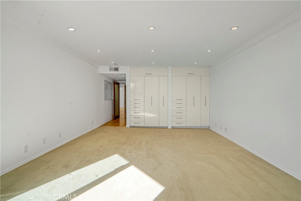 7301 Vista Del Mar, Unit A212 Playa del Rey, CA 90293 - Photo 21 of 45 Primary Bedroom
