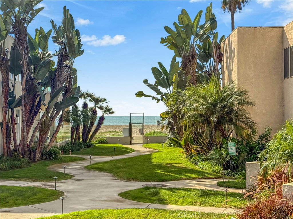 7301 Vista Del Mar, Unit A212 Playa del Rey, CA 90293 - Photo 28 of 45 Private access to Playa Del Rey Beach