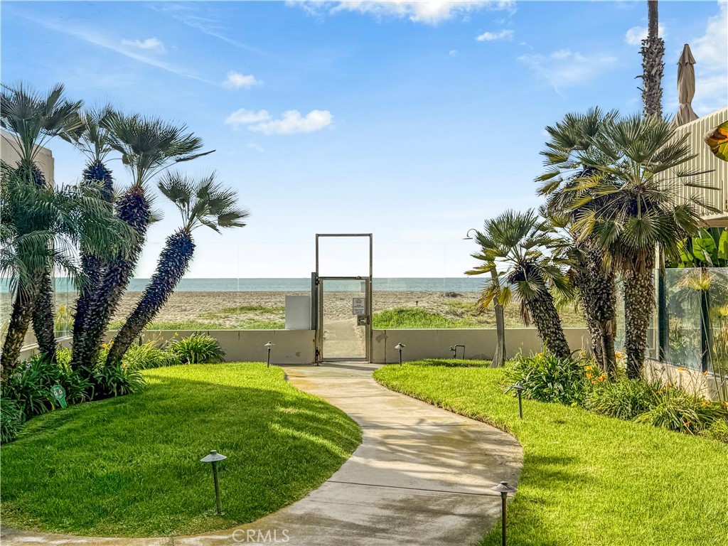 7301 Vista Del Mar, Unit A212 Playa del Rey, CA 90293 - Photo 29 of 45 Private entrance to Playa Del Rey Beach