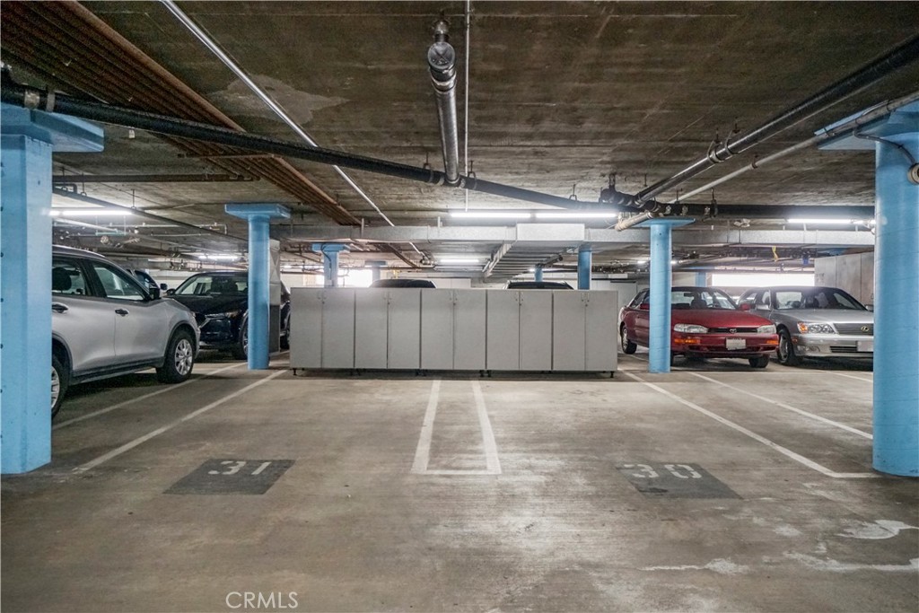 7301 Vista Del Mar, Unit A212 Playa del Rey, CA 90293 - Photo 37 of 45 Dedicated side by side parking