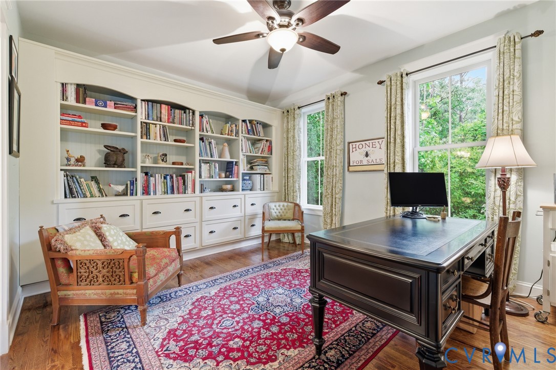 9562 Graves Road Petersburg, VA 23803 - Photo 16 of 54 Beautifully appointed home office