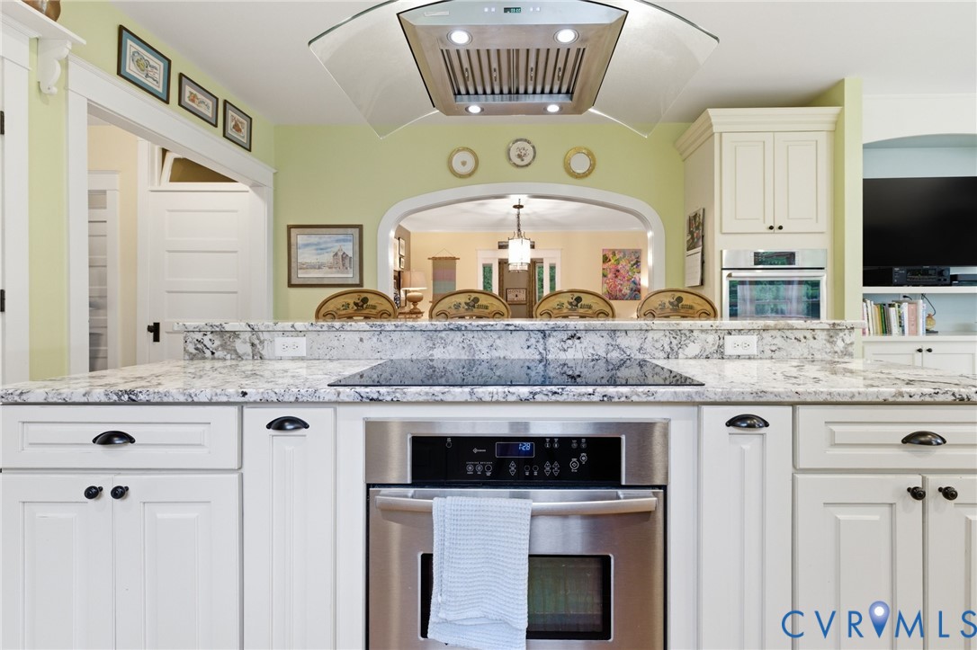 9562 Graves Road Petersburg, VA 23803 - Photo 19 of 54 Bosch induction smooth surface integrated cooktop