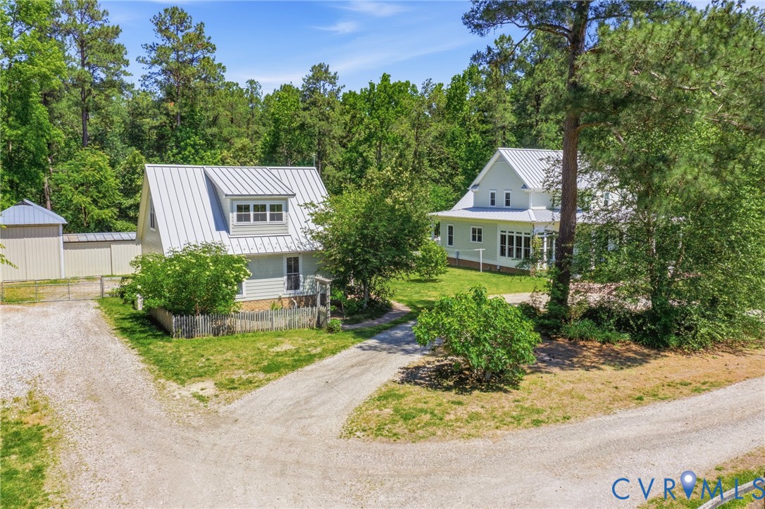 9562 Graves Road Petersburg, VA 23803 - Photo 3 of 54 Gallery Image 3