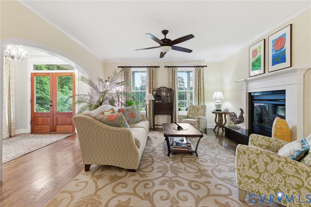 9562 Graves Road Petersburg, VA 23803 - Photo 10 of 54 Graciously sized Living room with gas fireplace.