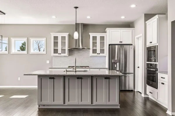 $3,495 | 16122 Estate Lane, Lakeville, MN 55044