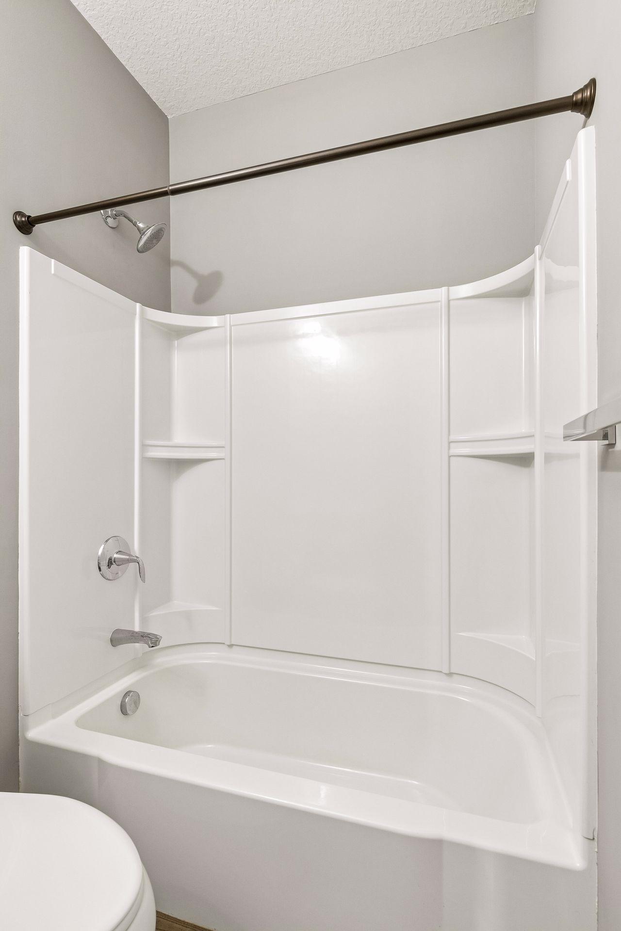 16122 Estate Lane Lakeville, MN 55044 - Photo 24 of 39