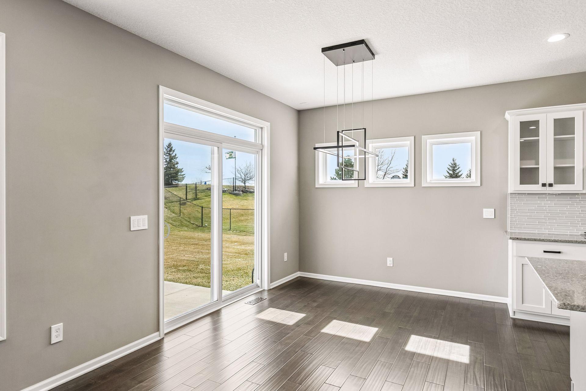 16122 Estate Lane Lakeville, MN 55044 - Photo 8 of 39