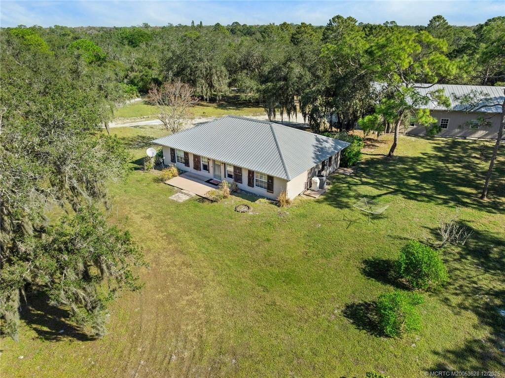 8401 Southwest Fox Brown Road Indiantown, FL 34956 - Photo 13 of 56 Main House