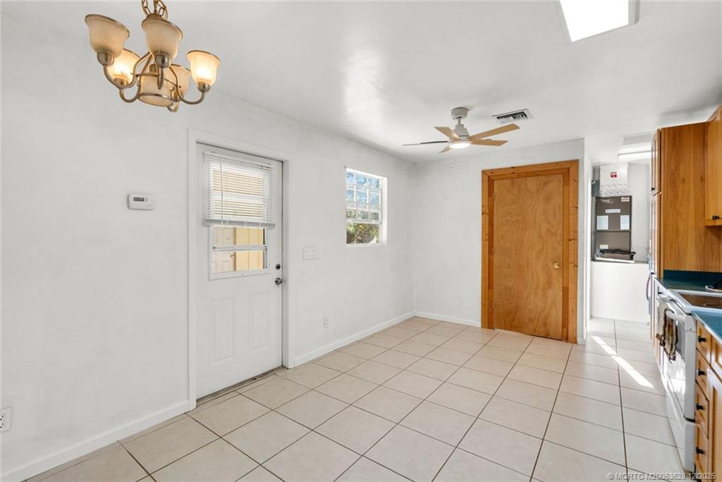 8401 Southwest Fox Brown Road Indiantown, FL 34956 - Photo 29 of 56 Apartment bedroom