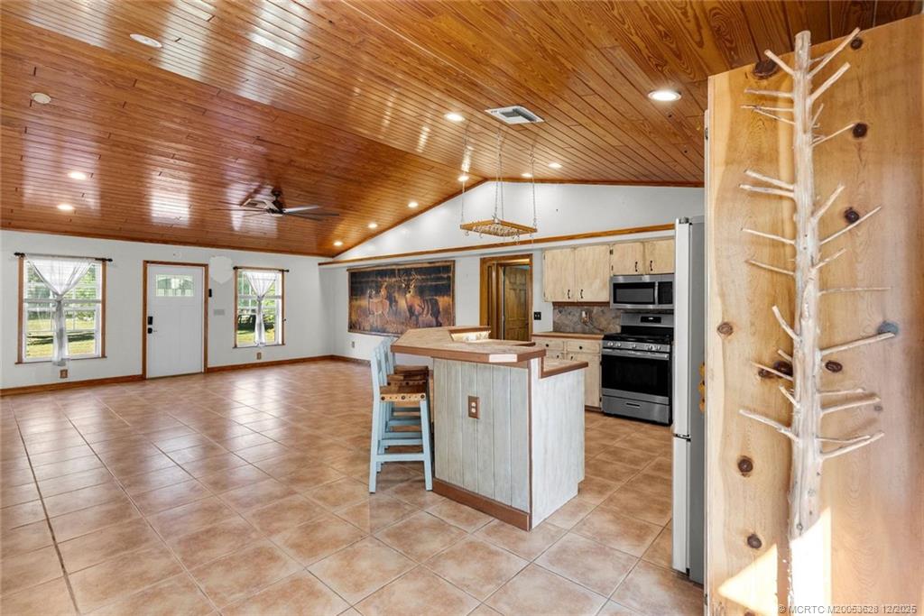 8401 Southwest Fox Brown Road Indiantown, FL 34956 - Photo 39 of 56 Main Kitchen