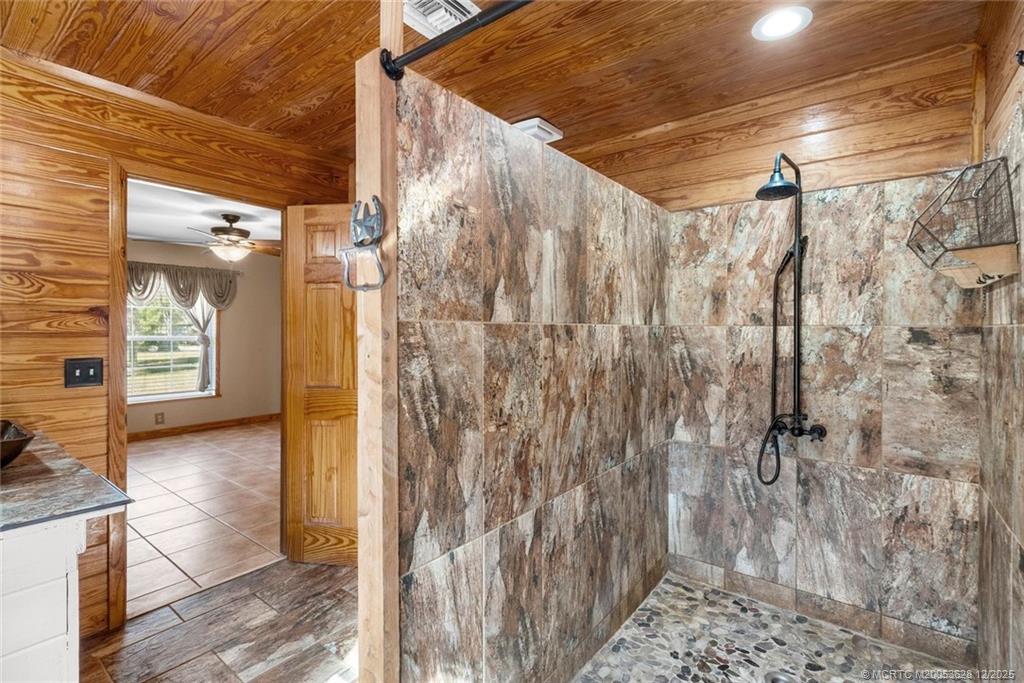 8401 Southwest Fox Brown Road Indiantown, FL 34956 - Photo 47 of 56 Main master bath