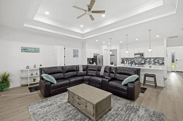 $2,800 | 69 Marker Road, Rotonda West, FL 33947