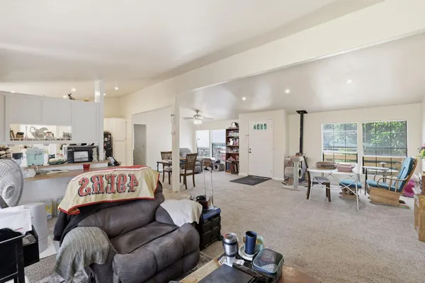 $275,000 | 6 Blackberry Court, Lodi, CA 95242