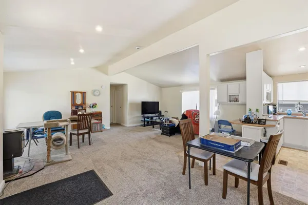 $275,000 | 6 Blackberry Court, Lodi, CA 95242