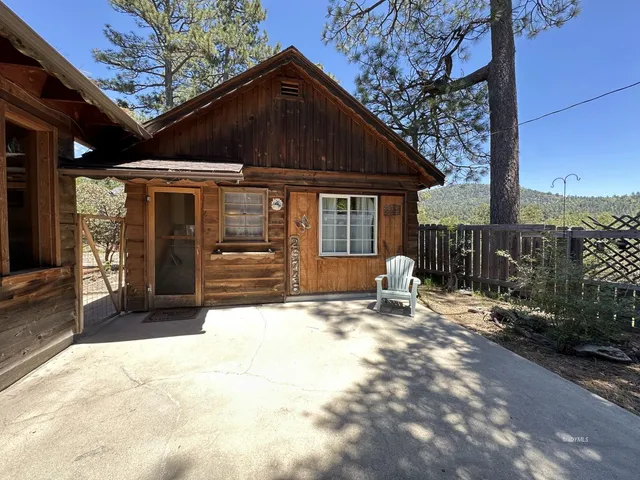 $2,500 | 26748 Mcmahan, Idyllwild, CA 92549