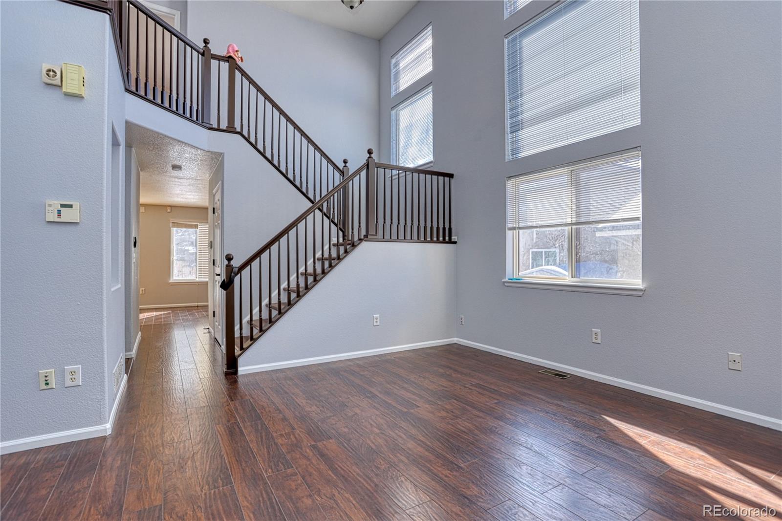 712 Chadwick Circle Highlands Ranch, CO 80129 - Photo 4 of 34 Gallery Image 4