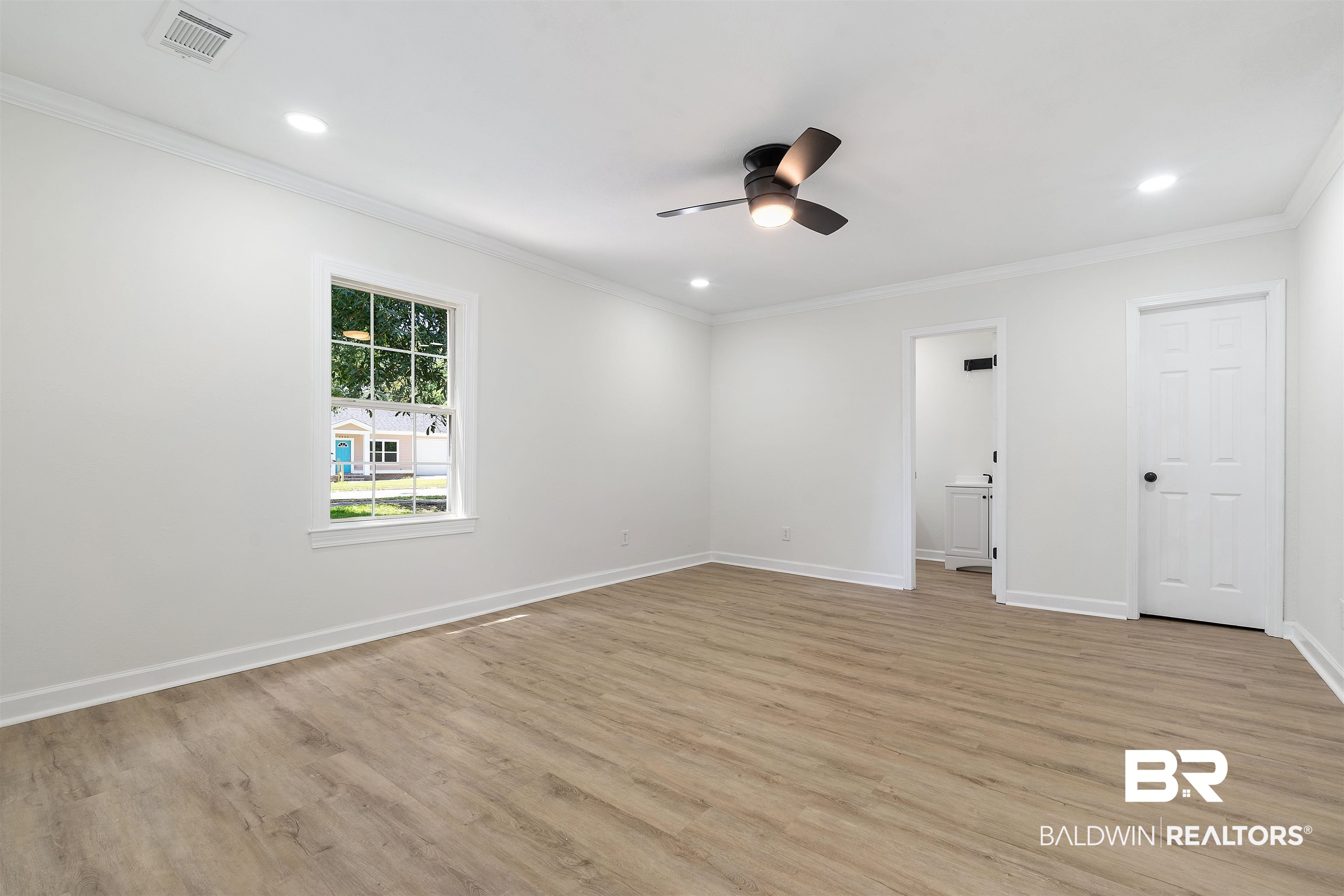 178 Dunn Avenue Mobile, AL 36606 - Photo 12 of 26