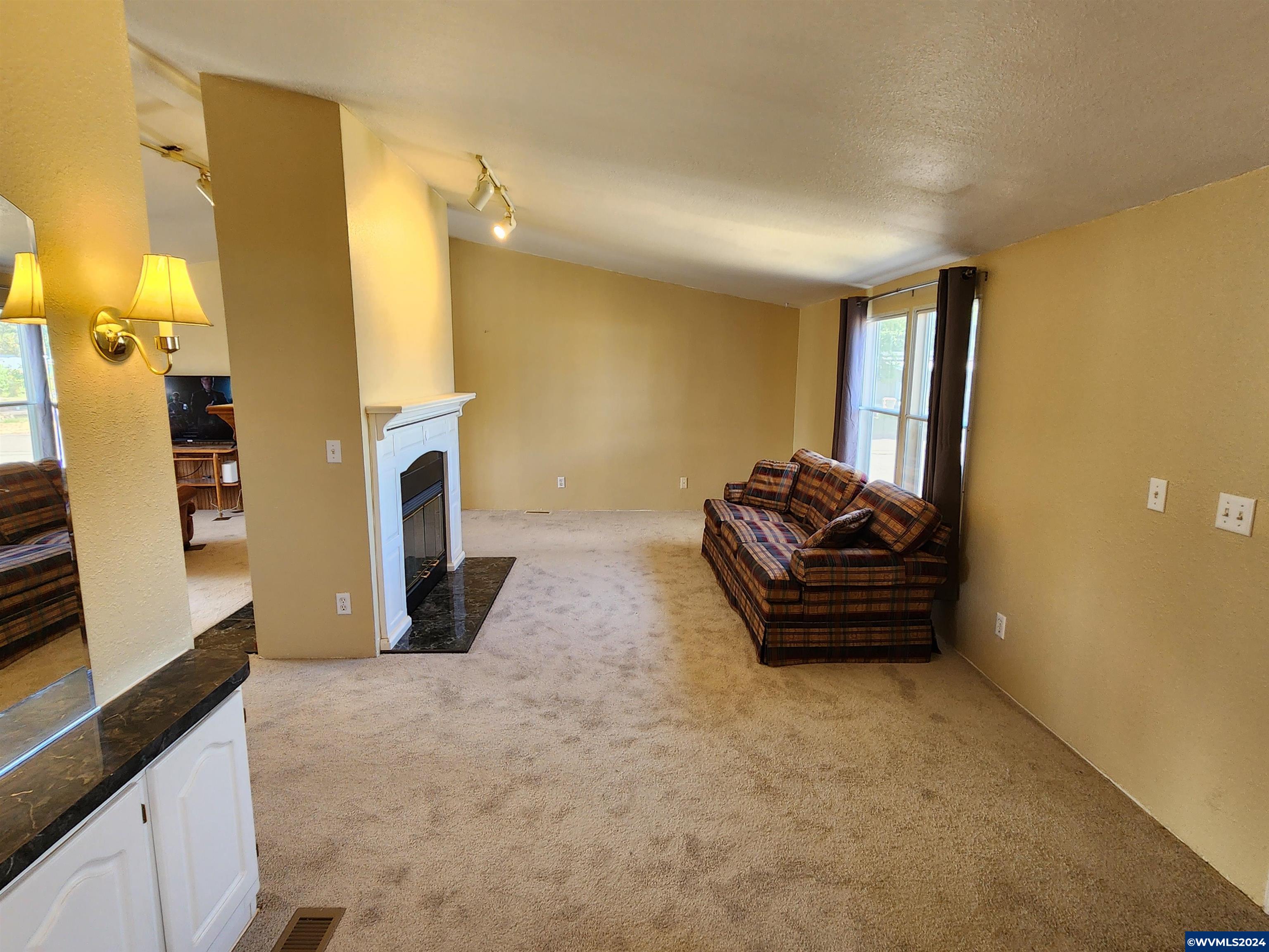 34505 Riverside Drive, Unit 36 Albany, OR 97321 - Photo 12 of 49