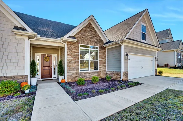 $544,900 | 142 Juniper Hill Drive, Easley, SC 29642