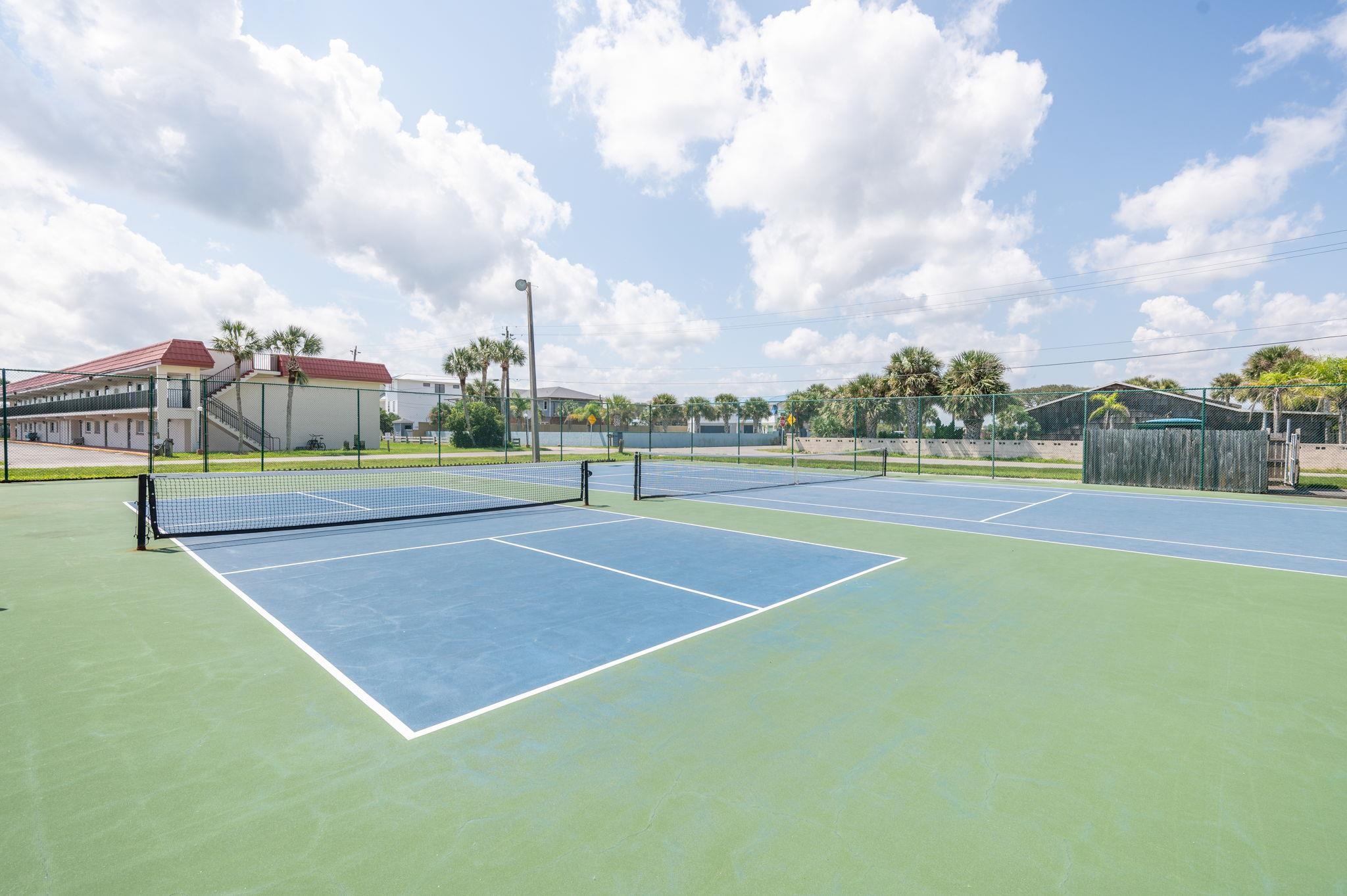 7175 A1A South, Unit F237 St. Augustine, FL 32080 - Photo 45 of 63 a view of a tennis court