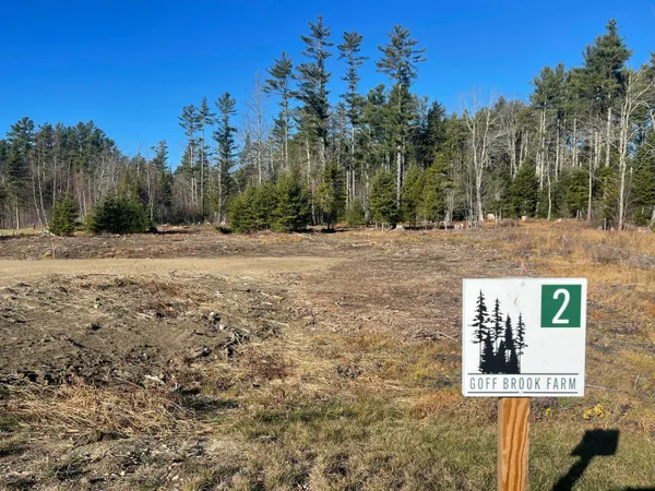 $245,000 | 2 Forest Drive, Arundel, ME 04046