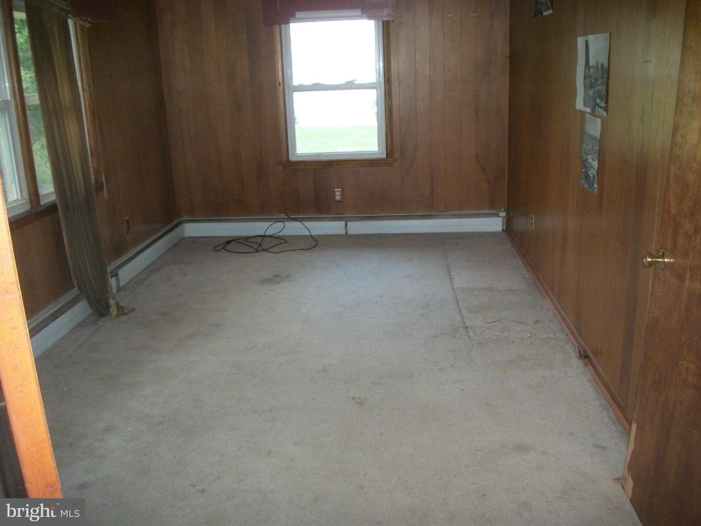 136 Upper Ferry Road Ewing, NJ 08628 - Photo 8 of 18 Den