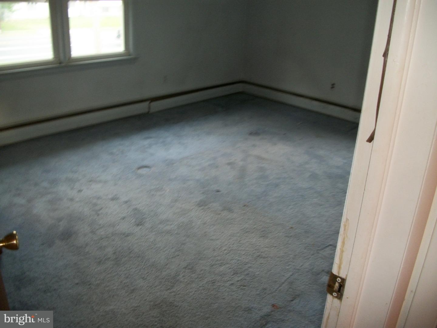 136 Upper Ferry Road Ewing, NJ 08628 - Photo 9 of 18 Master Bedroom